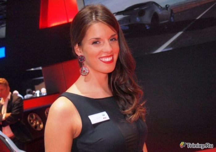 Сексуальні красуні та дорогі суперкари (23 фото) – фото 23