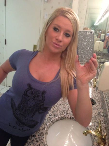 Дівчата, яким важко дивитися в очі під час розмови (60 фото) – фото 38