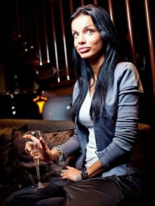 Дівчата-ляльки (75 фото) – фото 36