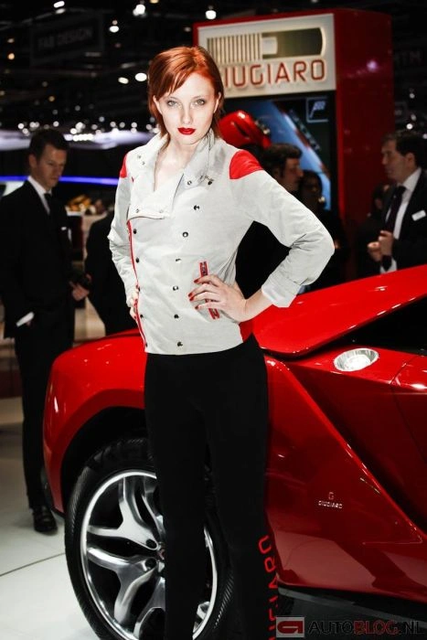Велика підбірка дівчат з Женевського автосалону (130 фото) – фото 39
