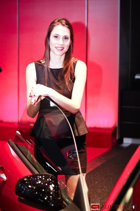 Велика підбірка дівчат з Женевського автосалону (130 фото) – фото 63
