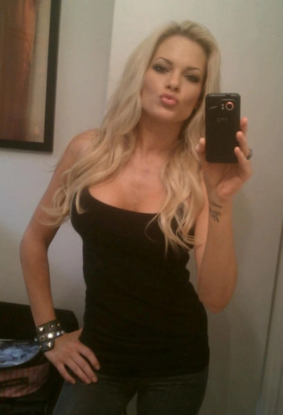 Дівчата фотографують себе у дзеркалі (52 фото) – фото 14