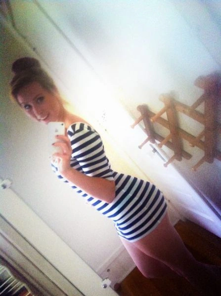 Дівчата фотографують себе у дзеркалі (52 фото) – фото 38