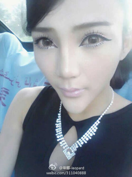 Тіна Леопард - блогерка, яка стала відомою завдяки незвичайній формі обличчя (18 фото) – фото 15