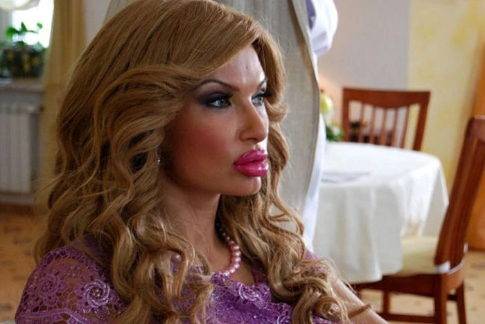 Силіконові принцеси (40 фото) – фото 17