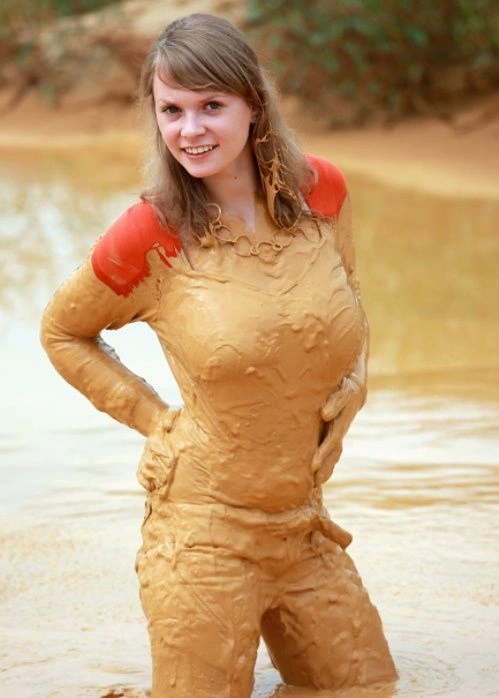 Дівчата в бруді (35 фото) – фото 30