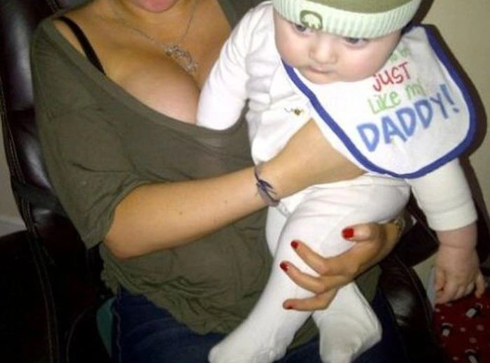 Малюки люблять миленьких дівчаток (25 фото) – фото 10