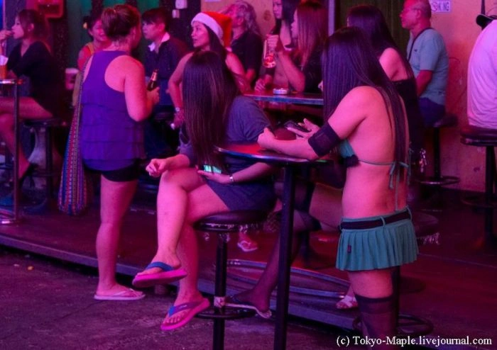 Лукава вулиця в Бангкоку (29 фото) – фото 26