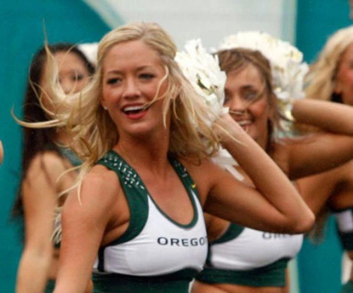 Всім посміхаючіся дівчата-черлідерки (93 фото) – фото 25