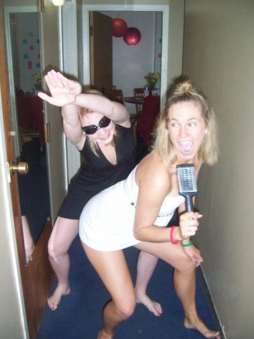 Смішні дівчата, які люблять пожартувати (40 фото) – фото 23