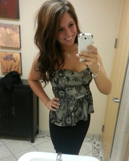 Гарні дівчата перед дзеркалом (45 фото) – фото 13