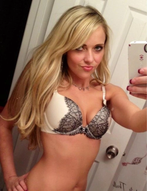 Гарні дівчата перед дзеркалом (45 фото) – фото 43