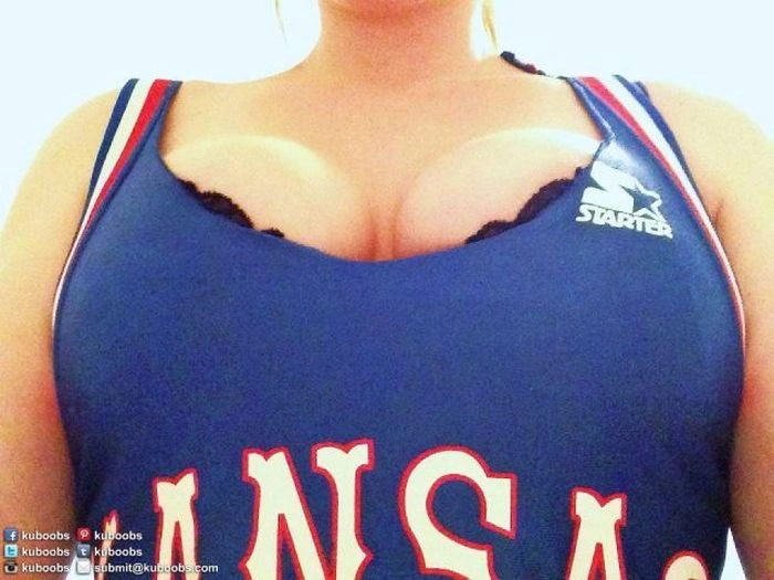 Дівчата фотографують свою грудь (27 фото) – фото 4