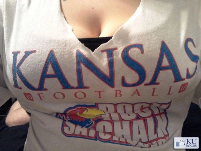 Дівчата фотографують свою грудь (27 фото) – фото 11