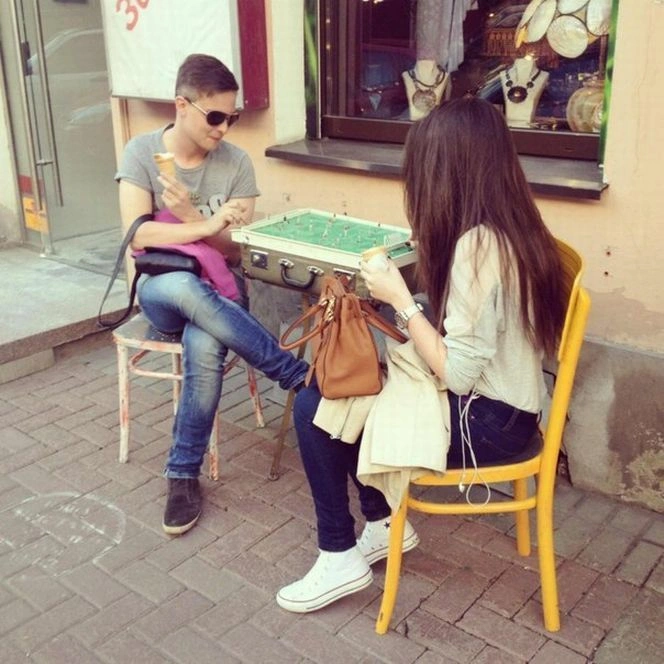 Дівчина готова задовольнити кожного, якщо набере 78999 лайків (11 фото) – фото 3