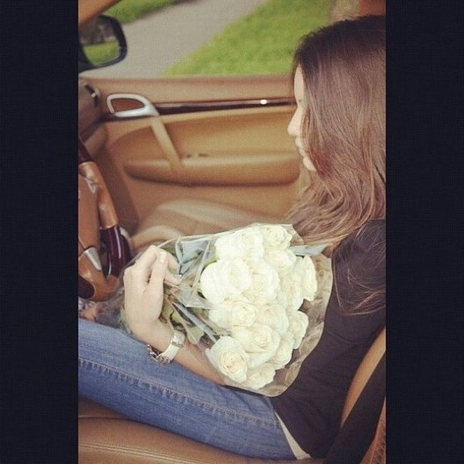 Дівчина готова задовольнити кожного, якщо набере 78999 лайків (11 фото) – фото 7