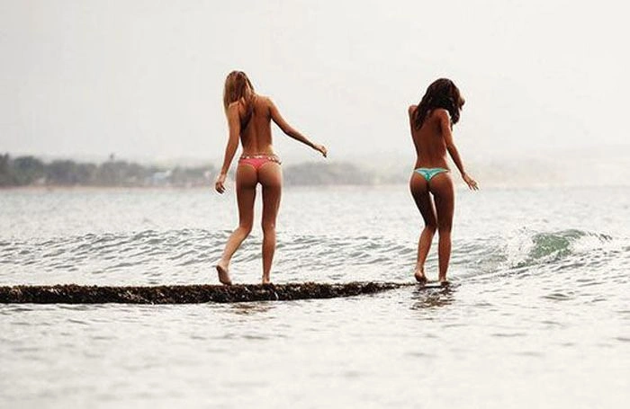 Зітягнуті жіночі сідниці (48 фото) – фото 3