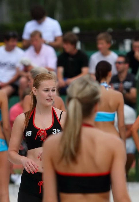 У американський футбол грають лише сексуальні дівчата (67 фото) – фото 15