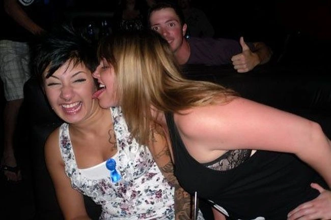 Дівчата розважаються (38 фото) – фото 2