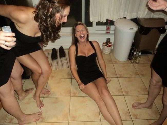 Дівчата розважаються (38 фото) – фото 26