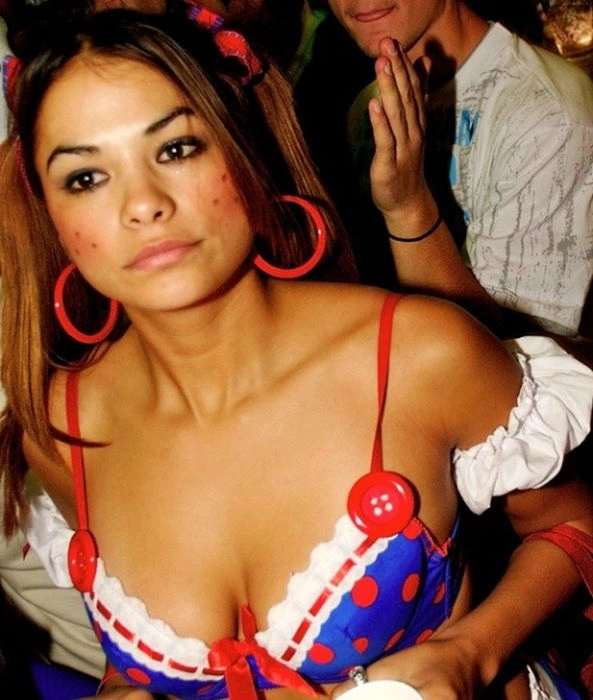 Милі дівчата святкують Хелловін (159 фото) – фото 16