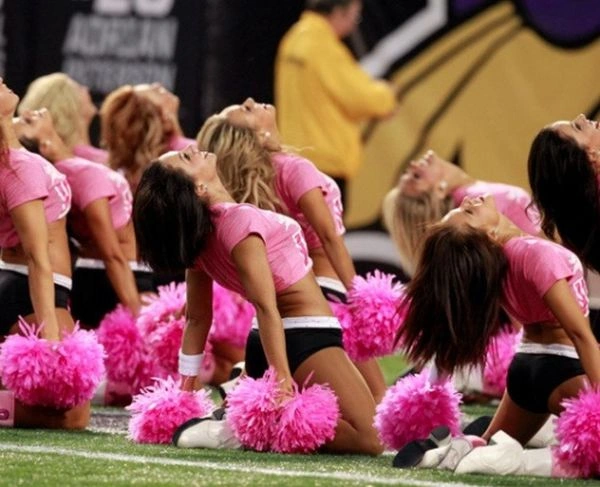 Худі дівчата з групи підтримки (90 фото) – фото 24