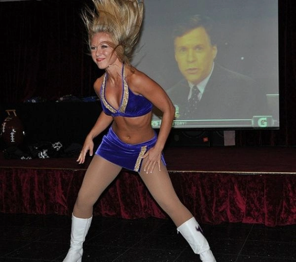 Худі дівчата з групи підтримки (90 фото) – фото 38