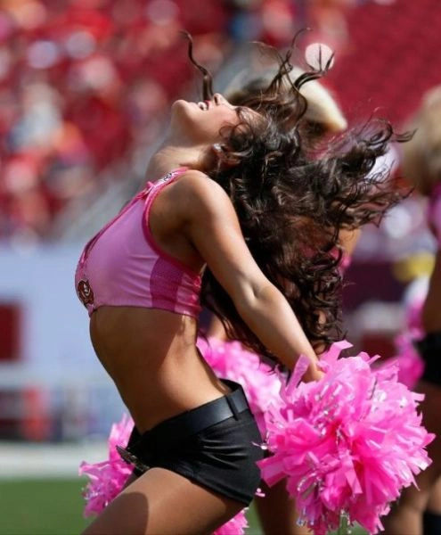 Худі дівчата з групи підтримки (90 фото) – фото 81