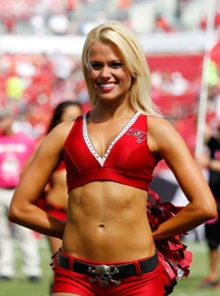 Худі дівчата з групи підтримки (90 фото) – фото 83