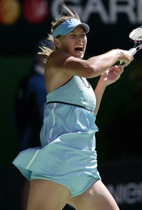 Відверті пози привабливих спортсменок. Частина 2 (55 фото) – фото 14