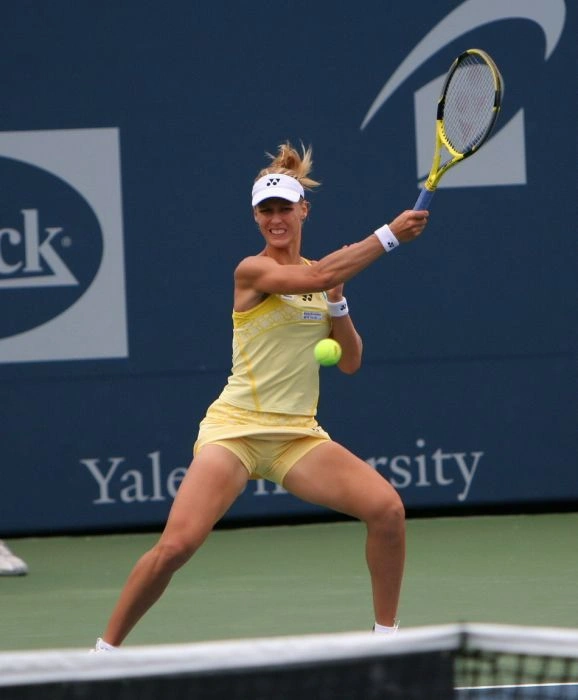 Відверті пози привабливих спортсменок. Частина 2 (55 фото) – фото 41