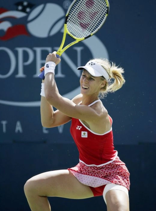 Відверті пози привабливих спортсменок. Частина 2 (55 фото) – фото 49