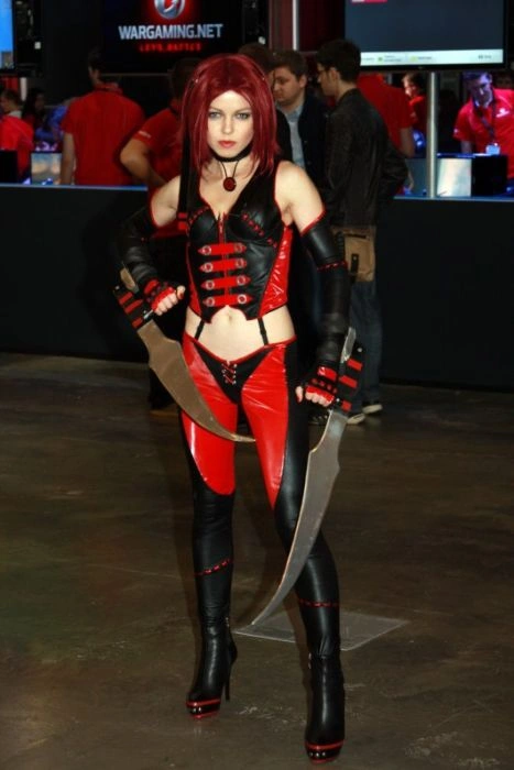 Гарні дівчата з виставки "ІгроМір 2012" (88 фото) – фото 16