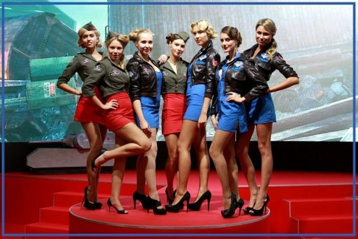 Гарні дівчата з виставки "ІгроМір 2012" (88 фото) – фото 46