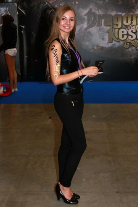 Гарні дівчата з виставки "ІгроМір 2012" (88 фото) – фото 60