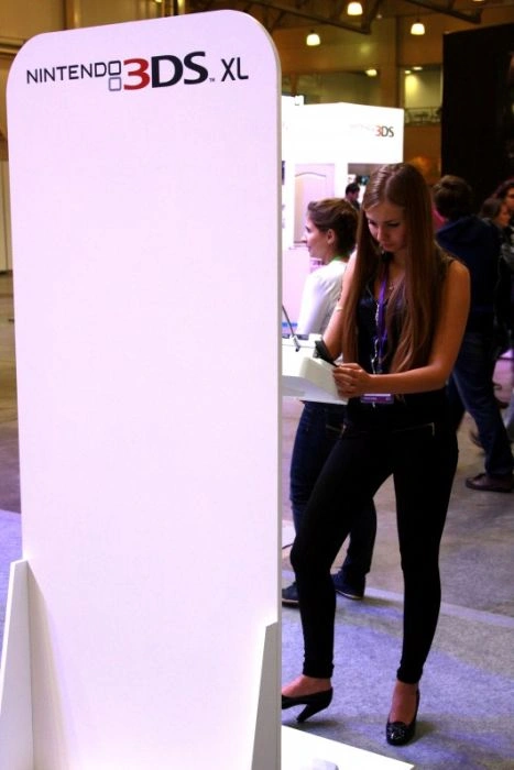 Гарні дівчата з виставки "ІгроМір 2012" (88 фото) – фото 80