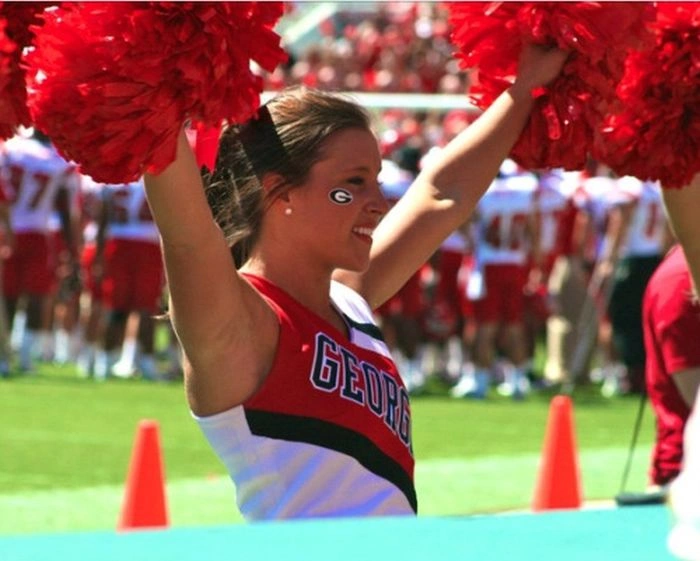Спортивні дівчата з групи підтримки (55 фото) – фото 31
