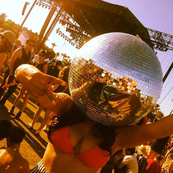 Дівчата з фестивалю Coachella 2013. Частина 2 (58 фото) – фото 21