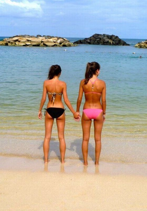 Сексуальні літні дівчата в бікіні (50 фото) – фото 37
