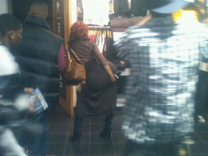 Дівчина з великим задком (17 фото) – фото 16