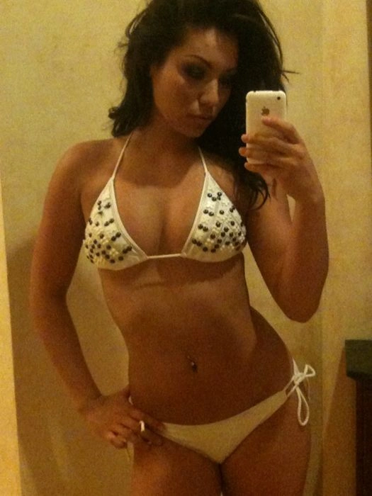 Дівчата перед дзеркалом. Частина 2 (86 фото) – фото 63