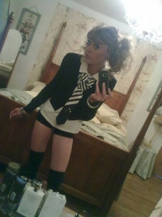 Дівчата перед дзеркалом. Частина 2 (86 фото) – фото 73