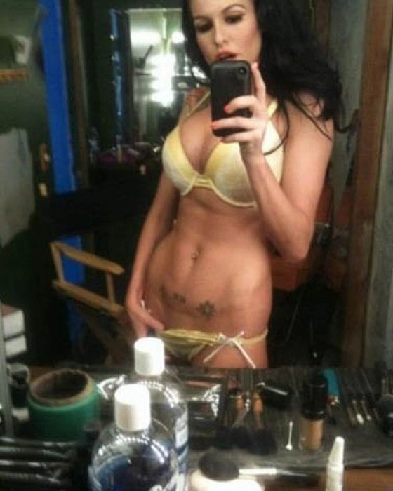 Дівчата та Apple iPhone. Частина 2 (130 фото) – фото 39