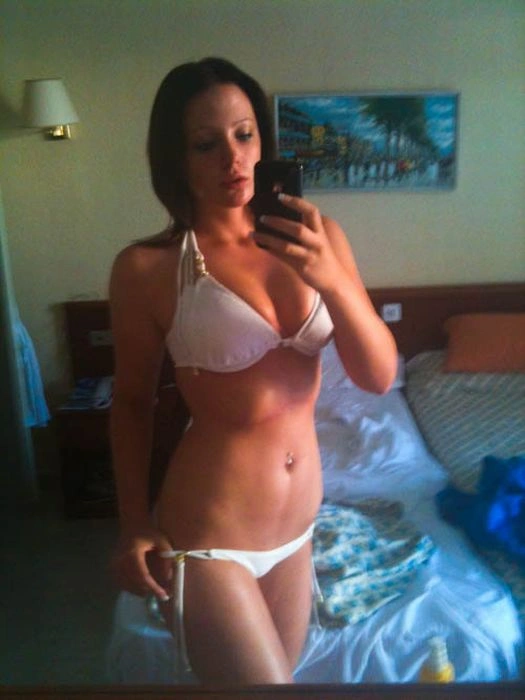 Дівчата та Apple iPhone. Частина 2 (130 фото) – фото 49