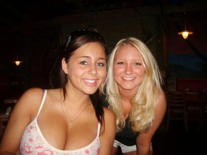 Дівчата з чудовим бюстом (40 фото) – фото 36