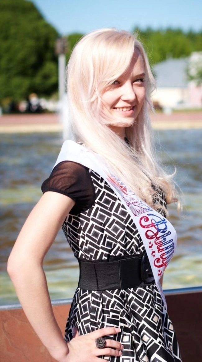 Випускниці 2011 (51 фото) – фото 8