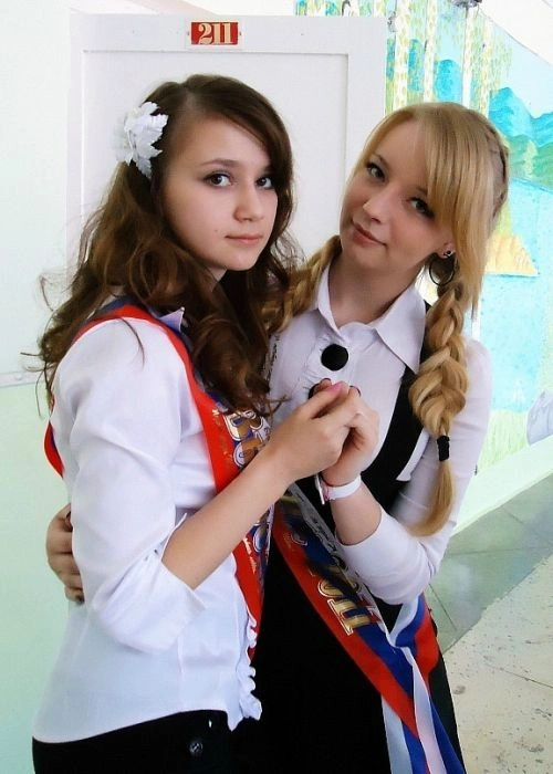 Випускниці 2011 (51 фото) – фото 28