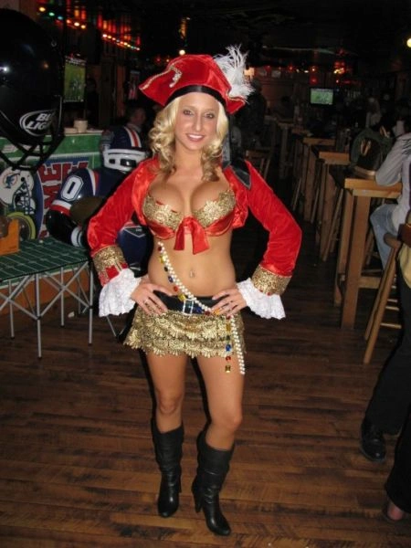 Дівчата-піратки (44 фото) – фото 3