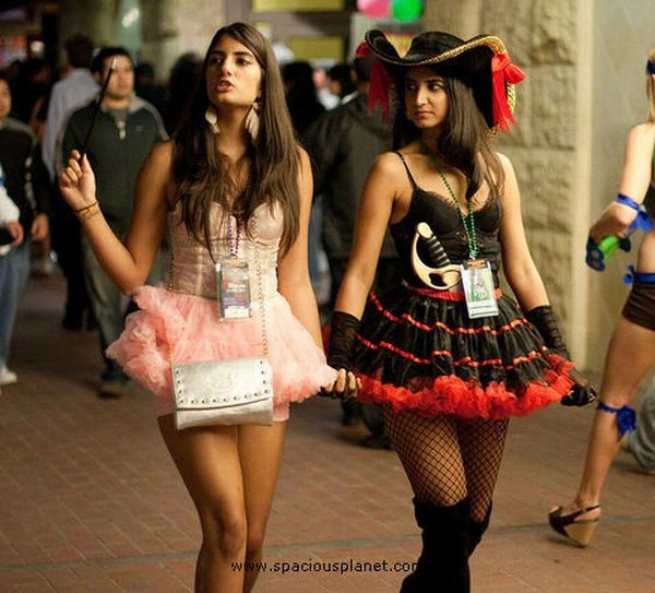 Дівчата-піратки (44 фото) – фото 20