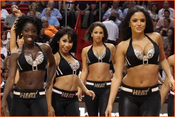 Чирлідинг у баскетболі (98 фото) – фото 46